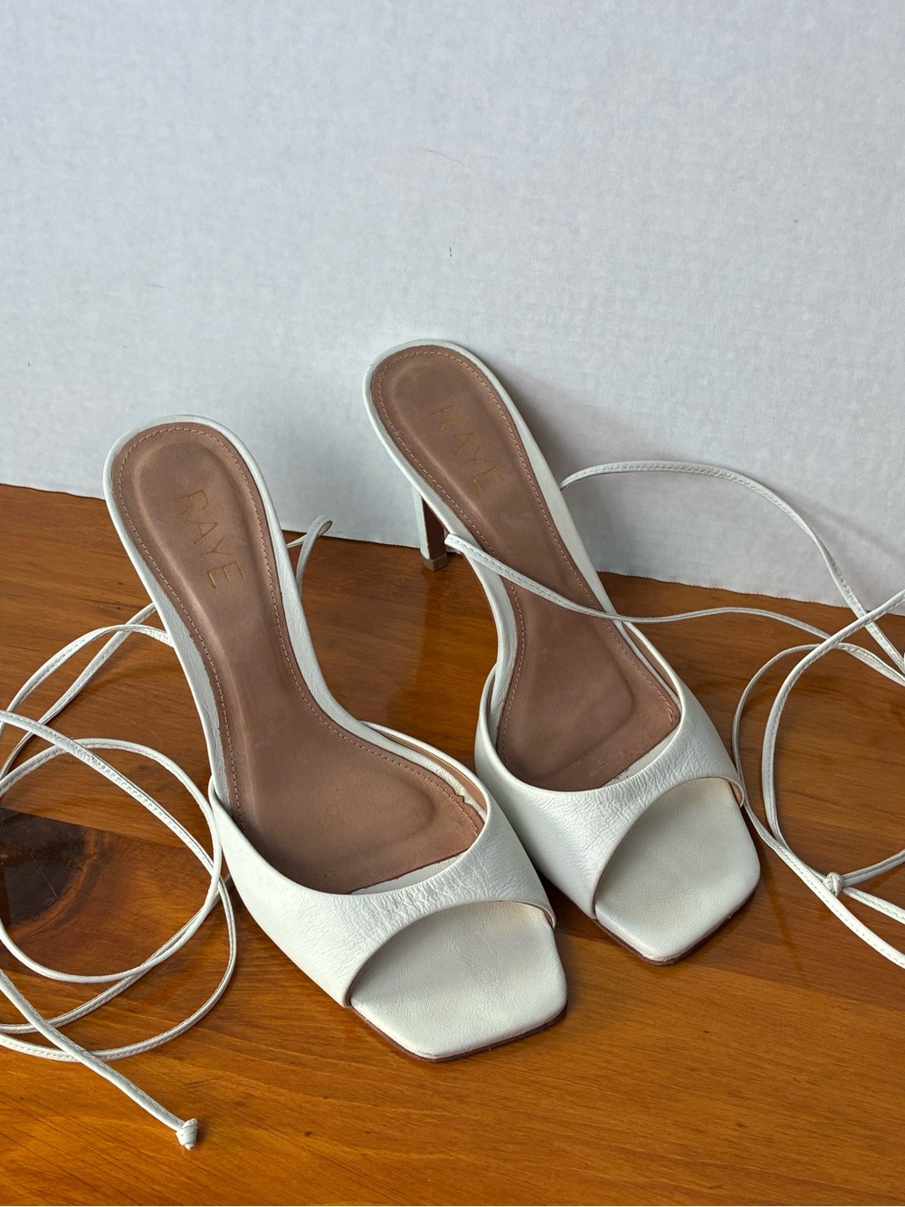 Raye Heels Women’s Size 7 White Leather Ankle Wrap
